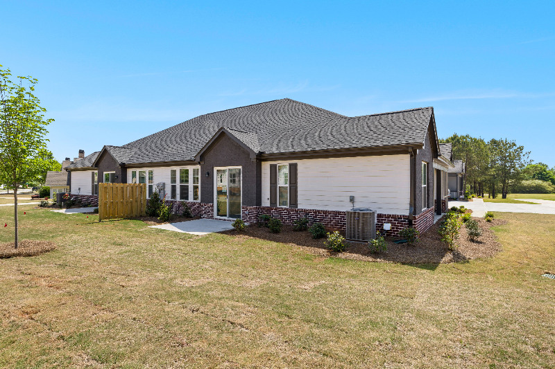 51 Thomaston St-80.jpg